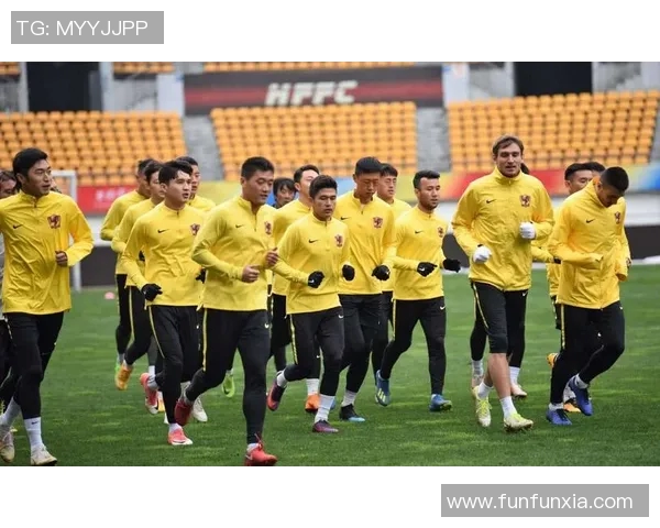 深度剖析上海足球队各大球队实力对比与发展潜力